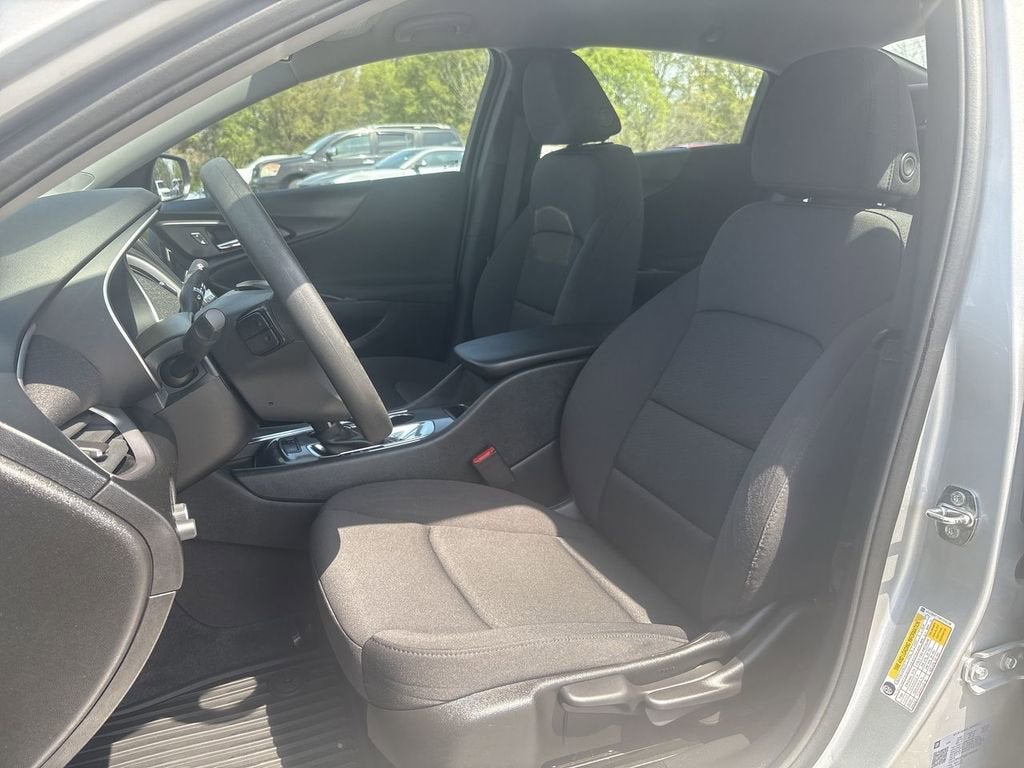 2021 Chevrolet Malibu LS