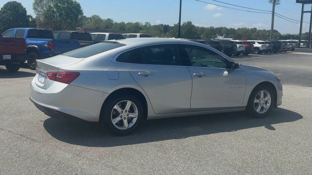 2021 Chevrolet Malibu LS