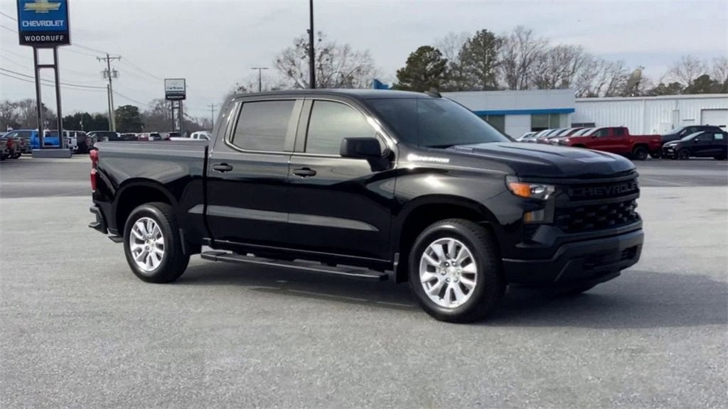 2025 Chevrolet Silverado 1500 Custom