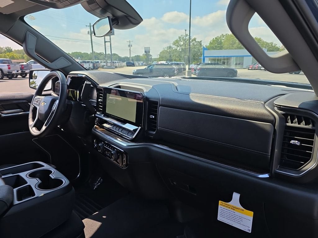 2024 Chevrolet Silverado 1500 LT (2FL)