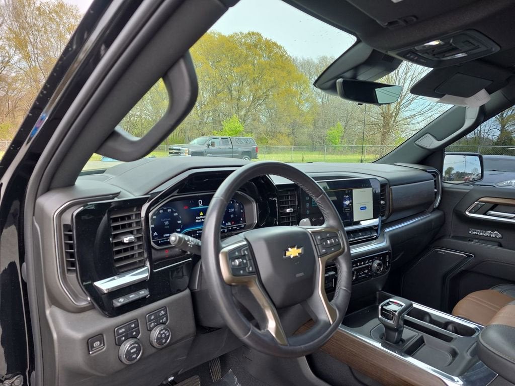 2023 Chevrolet Silverado 1500 High Country