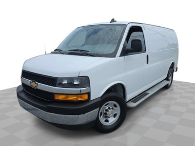 2025 Chevrolet Express Cargo WT