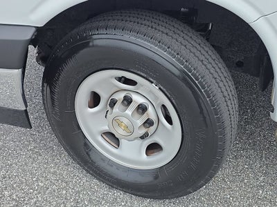 2025 Chevrolet Express Cargo WT