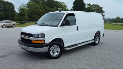2025 Chevrolet Express Cargo WT
