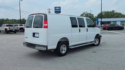 2025 Chevrolet Express Cargo WT