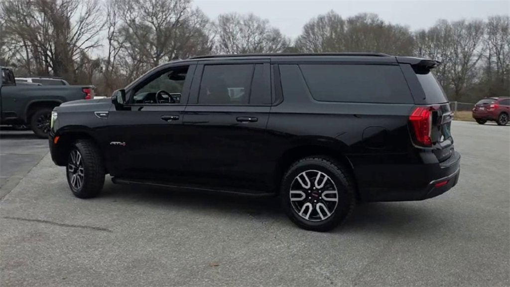 2021 GMC Yukon XL AT4