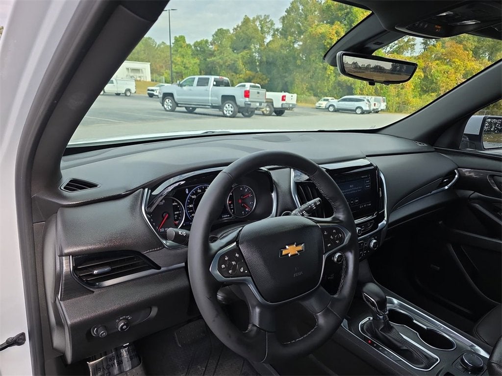 2023 Chevrolet Traverse High Country