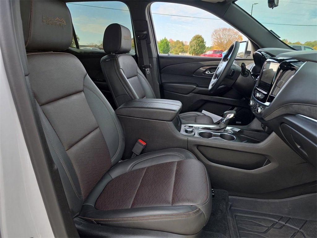 2023 Chevrolet Traverse High Country
