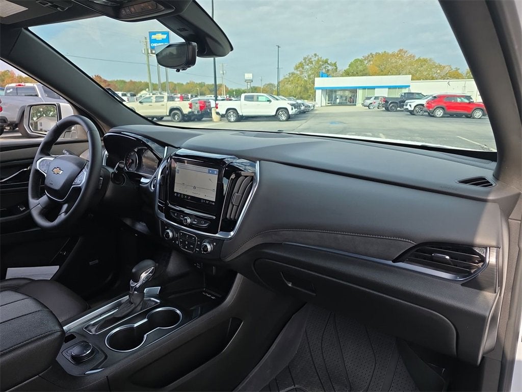 2023 Chevrolet Traverse High Country