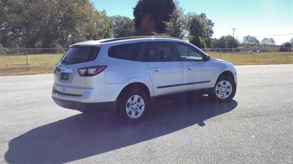2017 Chevrolet Traverse LS