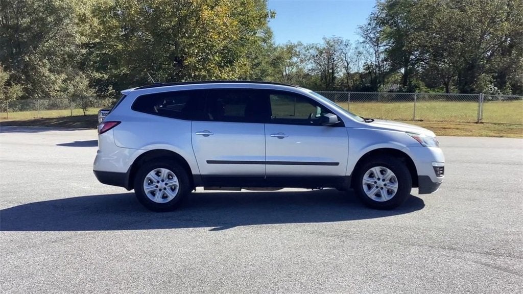 2017 Chevrolet Traverse LS