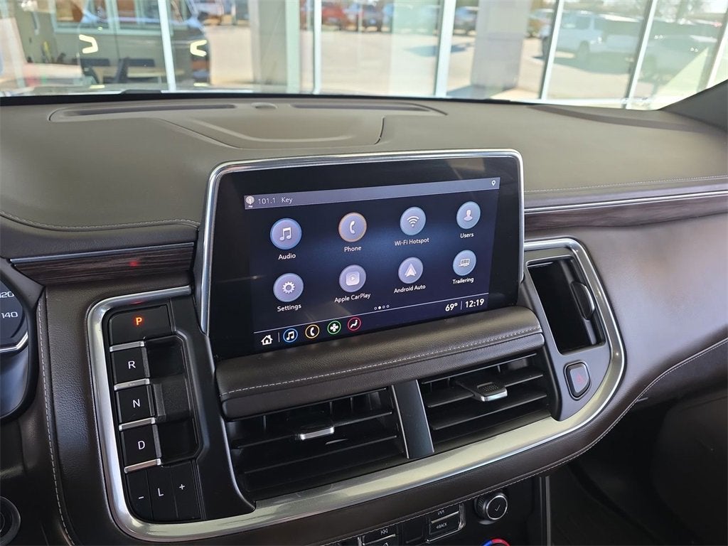 2021 Chevrolet Suburban LT