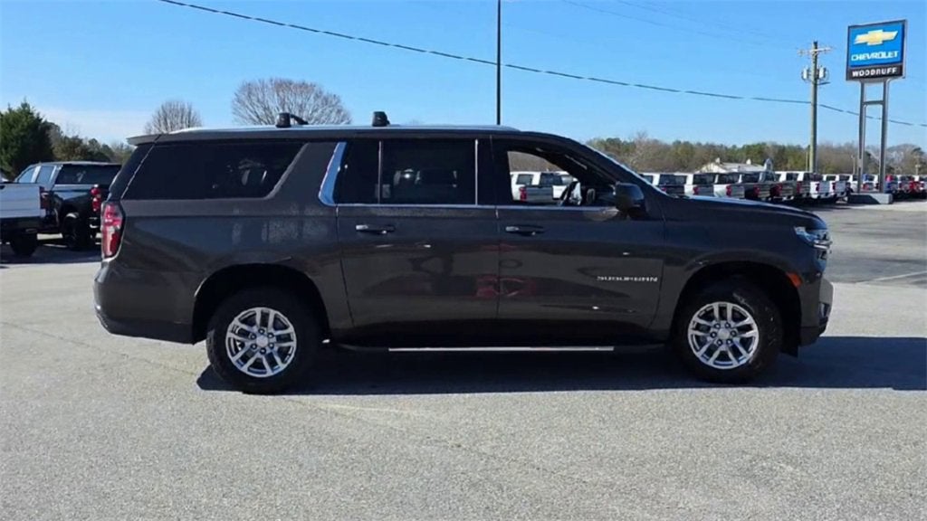 2021 Chevrolet Suburban LT
