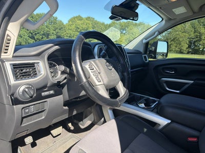 2021 Nissan TITAN Crew Cab SV 4x4
