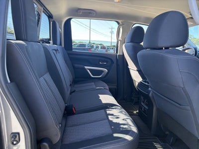 2021 Nissan TITAN Crew Cab SV 4x4
