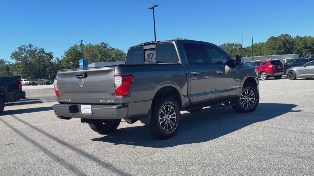 2021 Nissan TITAN Crew Cab SV 4x4
