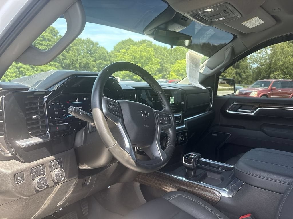 2025 Chevrolet Silverado 1500 RST
