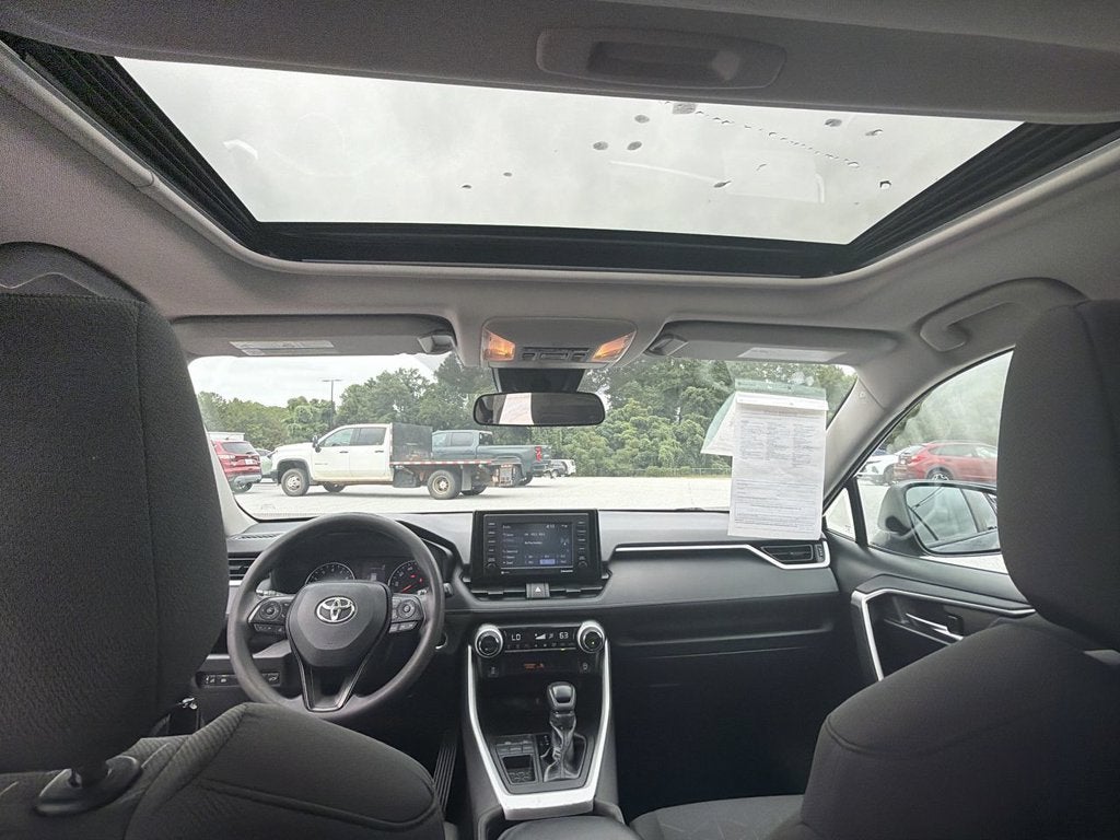 2020 Toyota RAV4 XLE