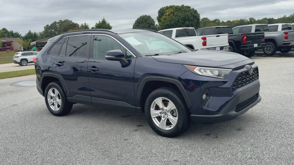 2020 Toyota RAV4 XLE