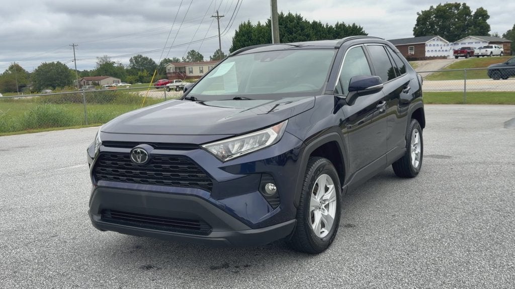 2020 Toyota RAV4 XLE