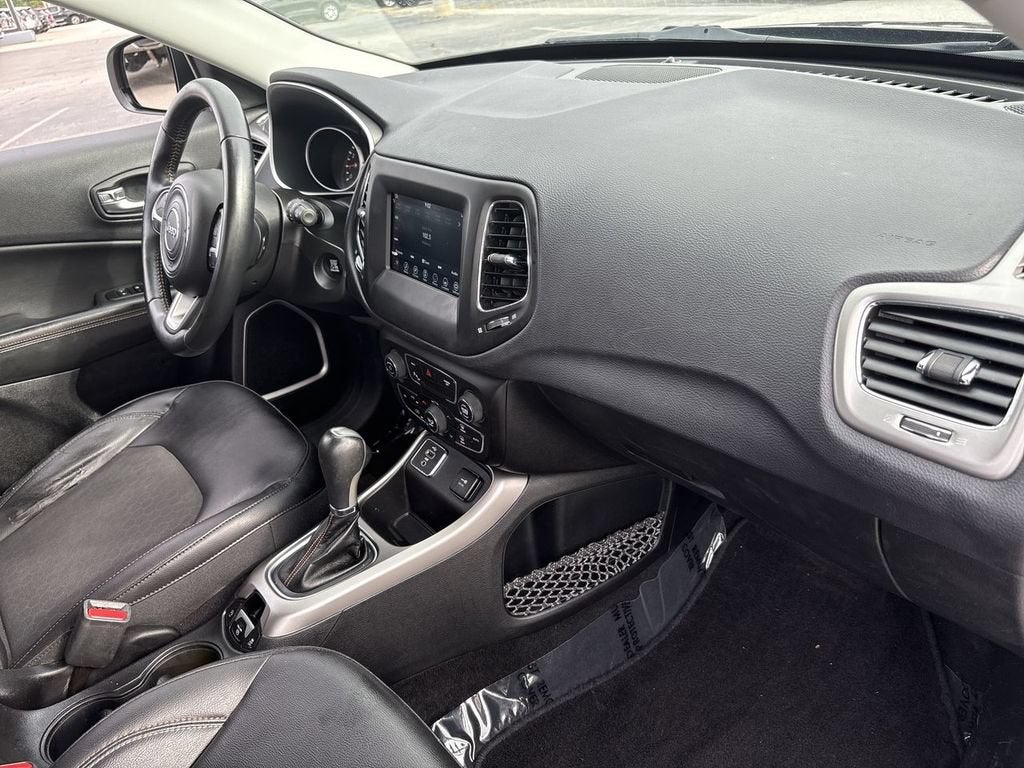 2018 Jeep Compass Latitude FWD