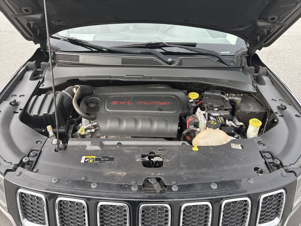 2018 Jeep Compass Latitude FWD