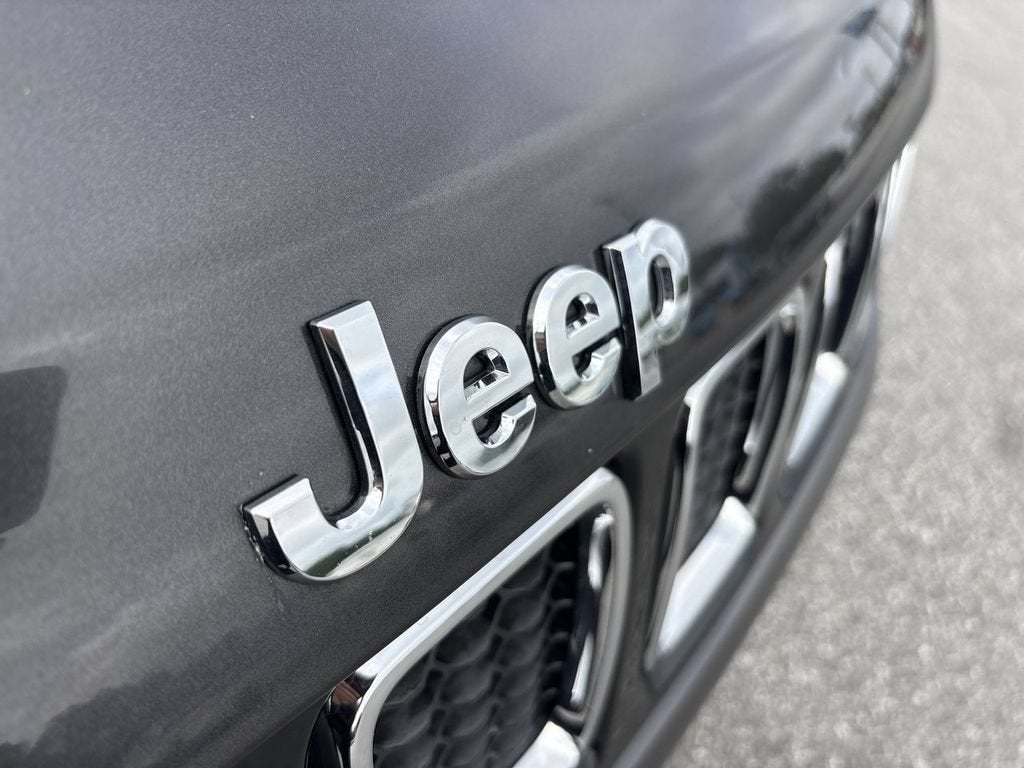 2018 Jeep Compass Latitude FWD
