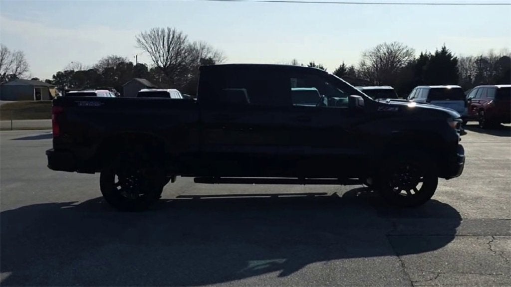 2025 Chevrolet Silverado 1500 Custom Trail Boss