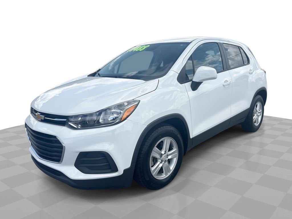 2020 Chevrolet Trax LS's photo