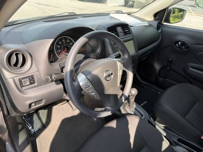 2019 Nissan Versa 1.6 S+