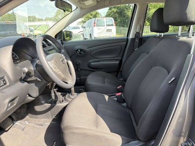 2019 Nissan Versa 1.6 S+