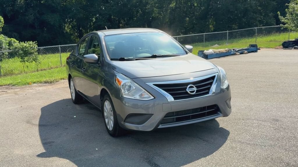 2019 Nissan Versa 1.6 S+
