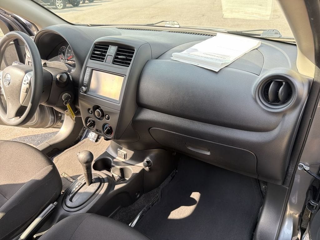 2019 Nissan Versa 1.6 S+