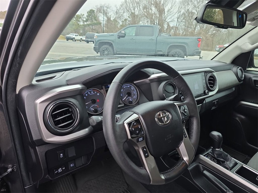 2022 Toyota Tacoma 2WD SR5