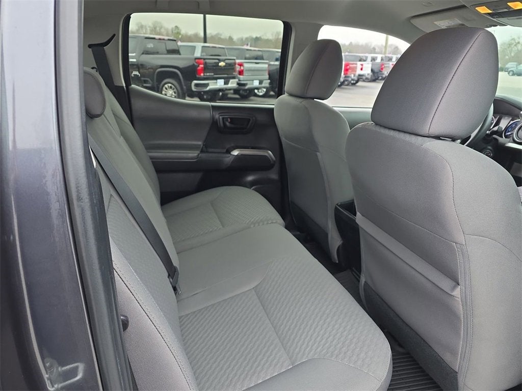 2022 Toyota Tacoma 2WD SR5