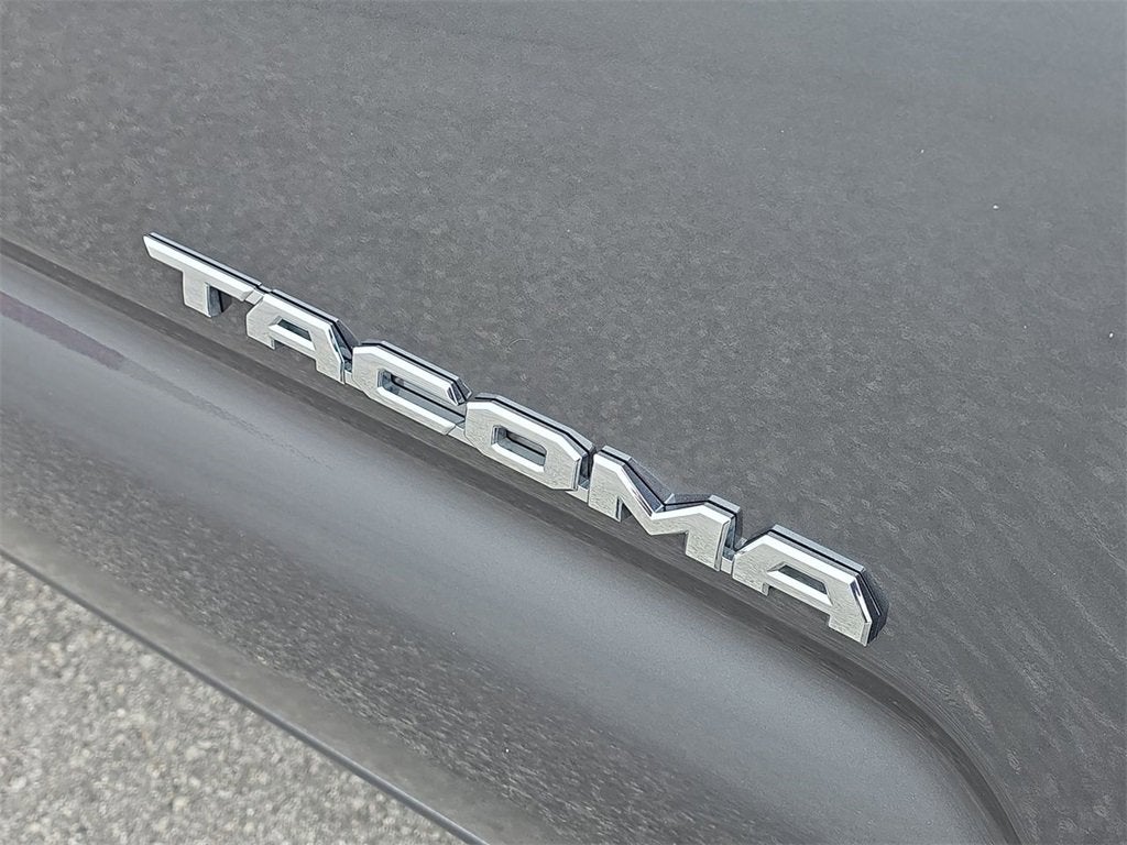 2022 Toyota Tacoma 2WD SR5