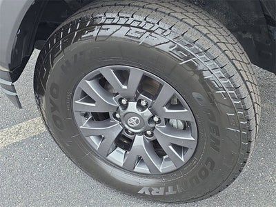 2022 Toyota Tacoma 2WD SR5