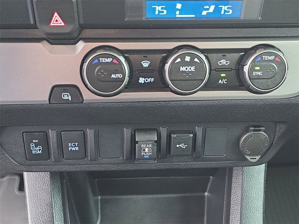 2022 Toyota Tacoma 2WD SR5