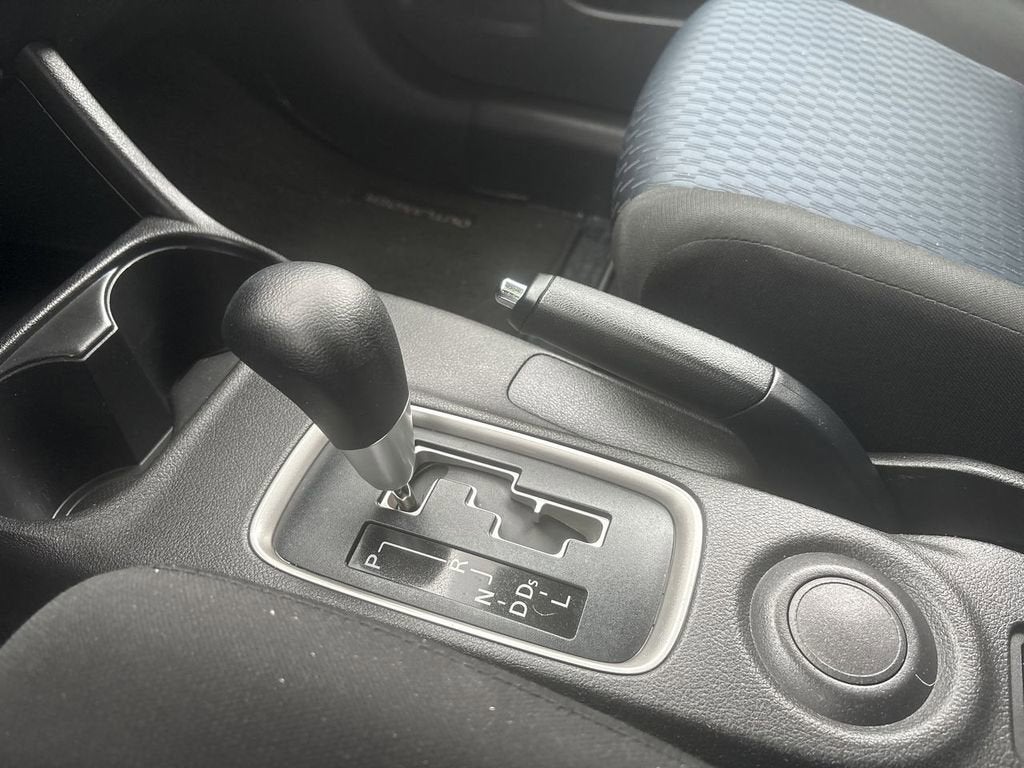 2014 Mitsubishi Outlander ES