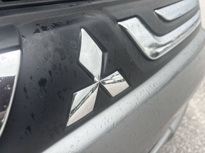 2014 Mitsubishi Outlander ES