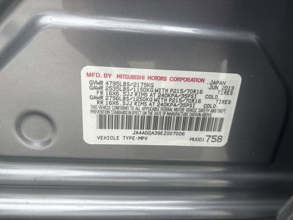 2014 Mitsubishi Outlander ES