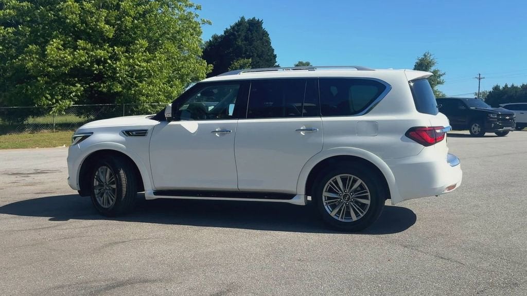 2018 INFINITI QX80 Base