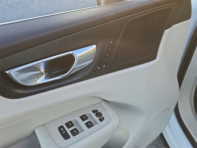 2021 Volvo XC60 T5 Inscription