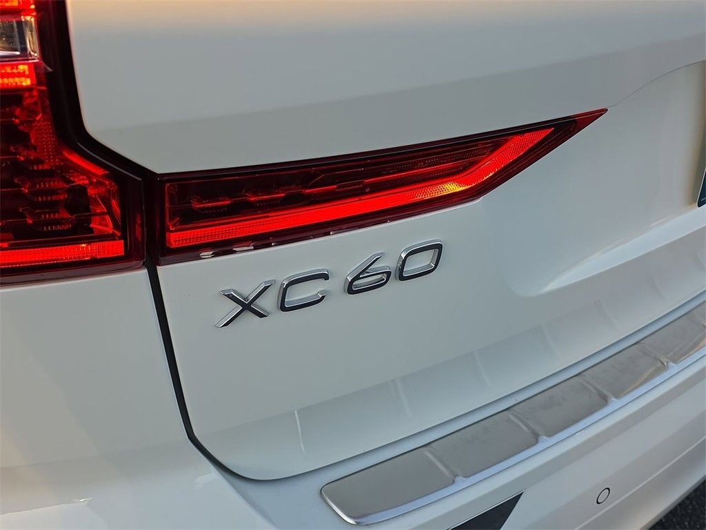 2021 Volvo XC60 T5 Inscription